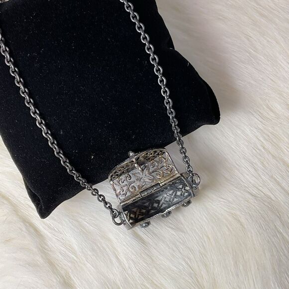 Vintage Purse Locket Pendant Necklace Opens Filigree Marcasite Style Red Glass S - Picture 5 of 6